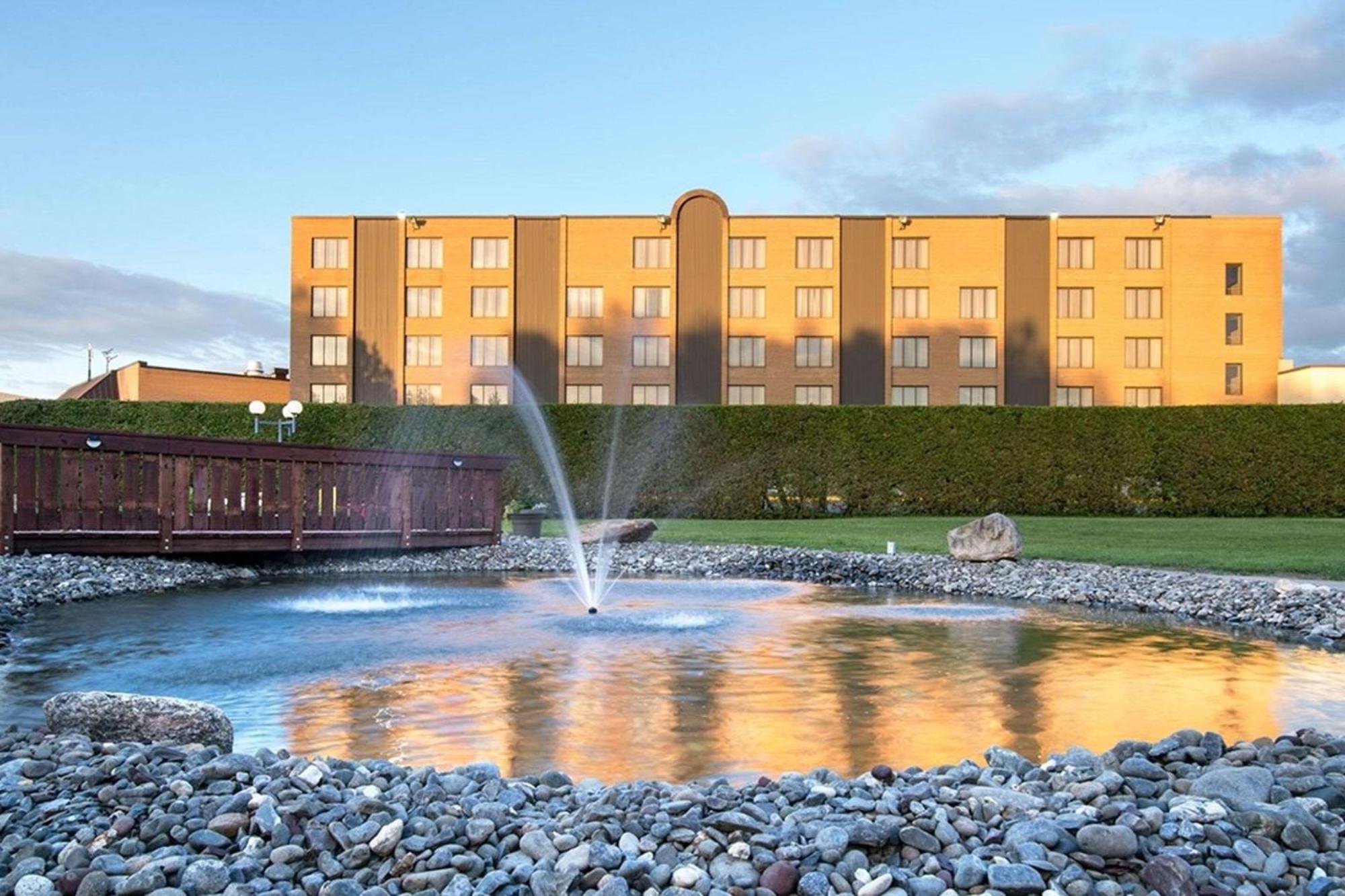 Hotel Le Victorin, An Ascend Hotel Collection Member Викториавилл Экстерьер фото